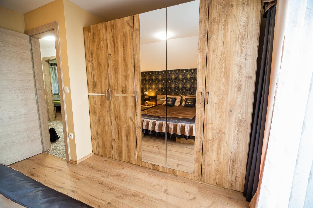 Holiday Home With Hot Tub And Sauna Sabina Rovte 외부 사진