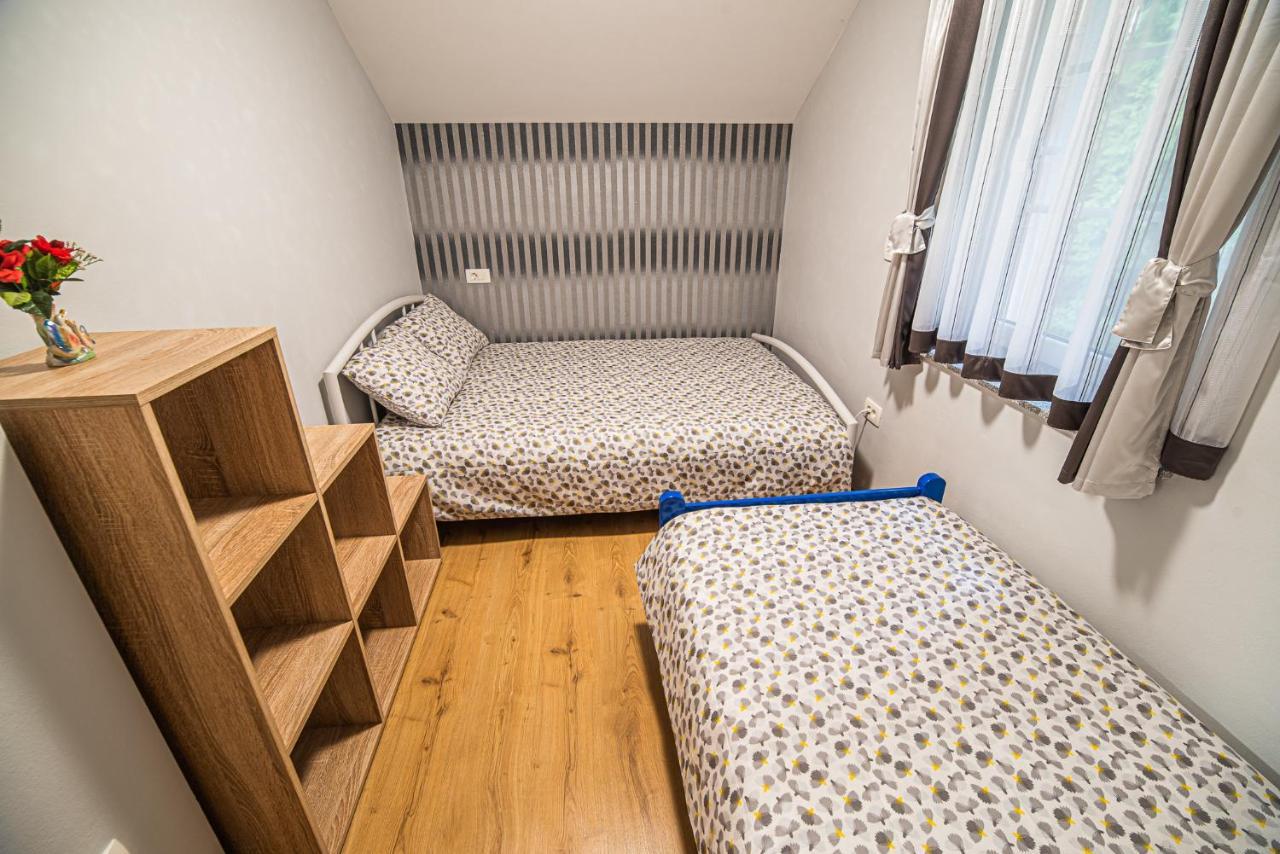 Holiday Home With Hot Tub And Sauna Sabina Rovte 외부 사진