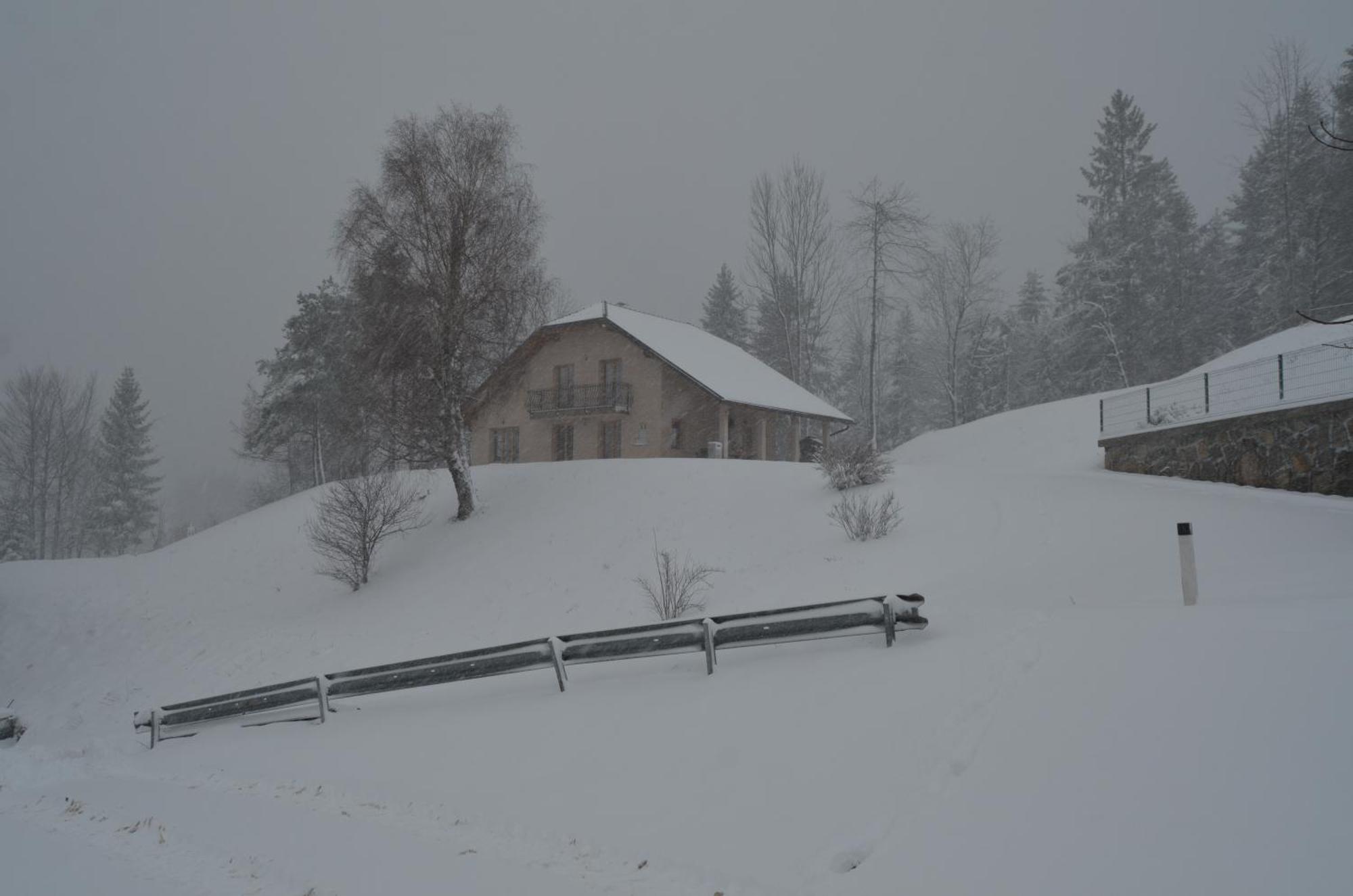 Holiday Home With Hot Tub And Sauna Sabina Rovte 외부 사진